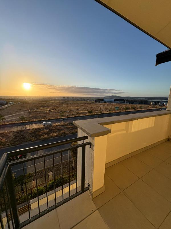 To Let 1 Bedroom Property for Rent in Richwood Western Cape